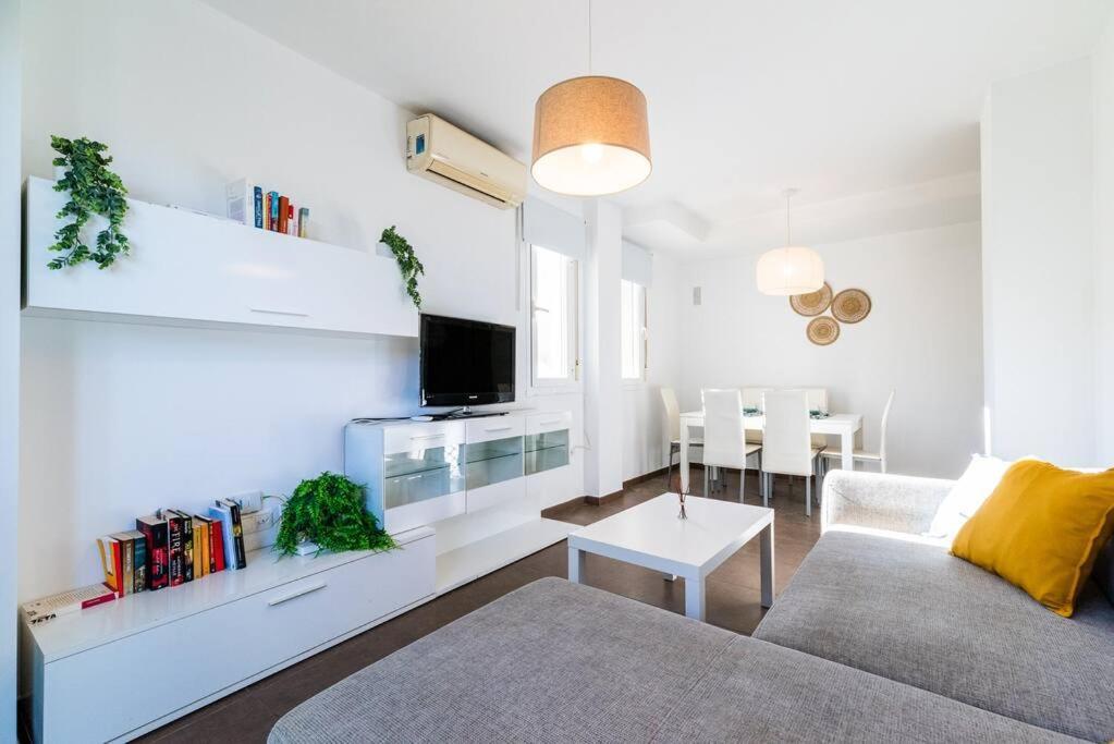 شقة Precioso Piso Torrenueva Con Piscina Y Cerca Playa المظهر الخارجي الصورة