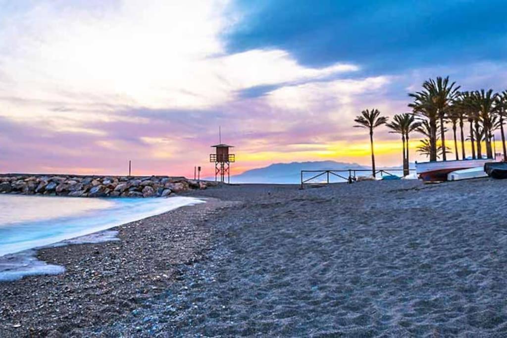 شقة Precioso Piso Torrenueva Con Piscina Y Cerca Playa المظهر الخارجي الصورة